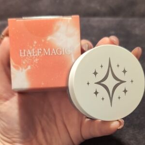 Half Magic Glitterpuck In Shade Cyber Diamond